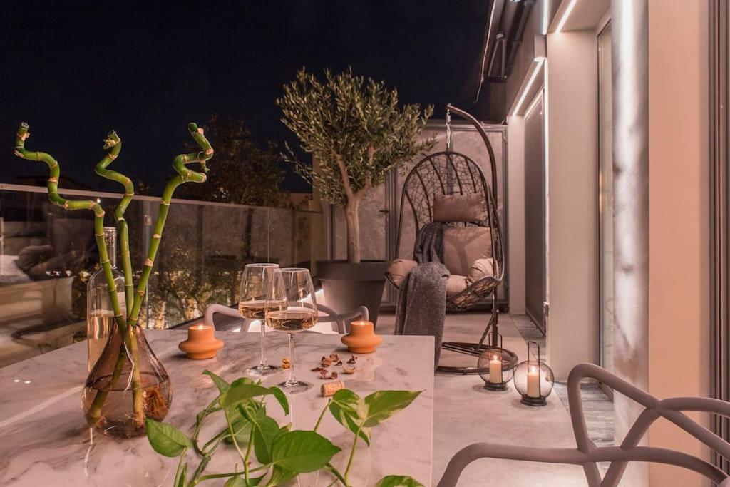Luxury Acropolis View Apartment-Living Stone Black Pearl Athens Exterior photo
